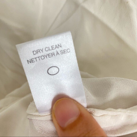 A.L.C. Sidra Blouse Ruched Smocked Cream Long Sleeve Top Size 2 - Picture 9 of 13